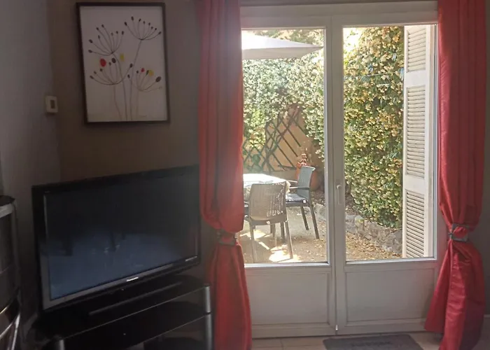 Family 10 Minutes From Beaches 펜션